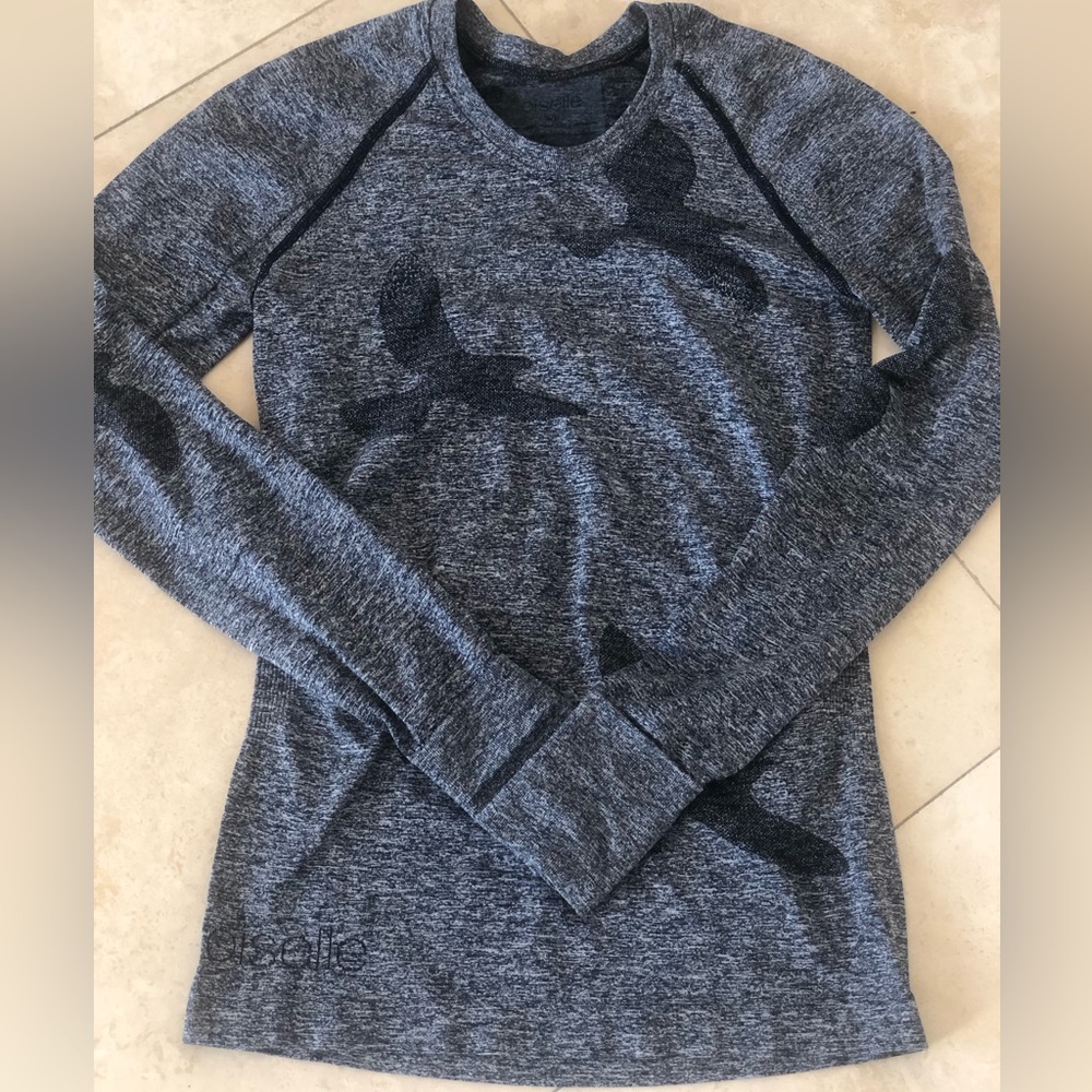 Oiselle - size S - long sleeve shirt with thumbholes